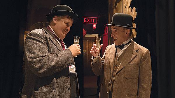 stan-amd-ollie-movie-makeup.jpg stan-amd-ollie-movie-makeup.jpg
