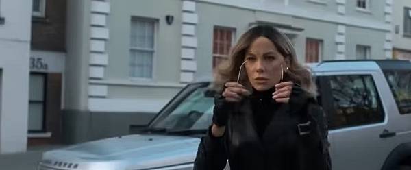 《限時營救》(Wildcat) - 給凱特貝琴薩耍帥用的制式