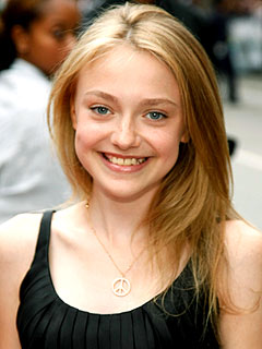 dakota_fanning240.jpg