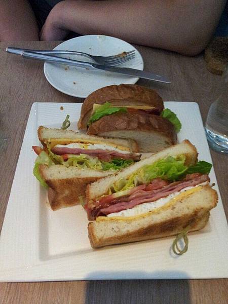 dIDf-1MMEsIWrTfpxXgBSrJUqGf