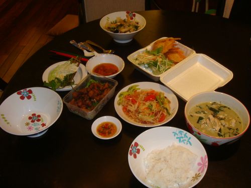泰菜晚餐