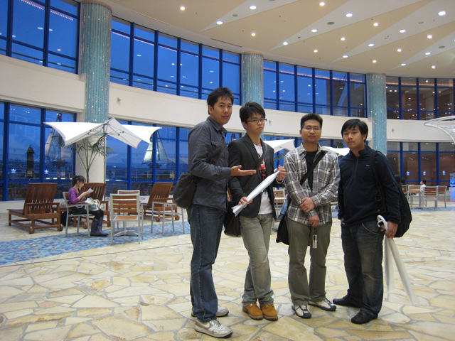 odaiba_aquacity_lobby.jpg