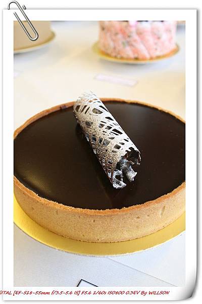 Tarte chocolat  Louvre.jpg