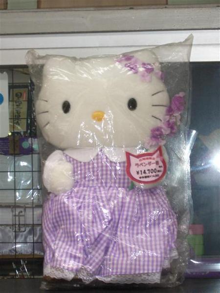 940828-B光伸免稅店-好大的Hello Kitty.JPG