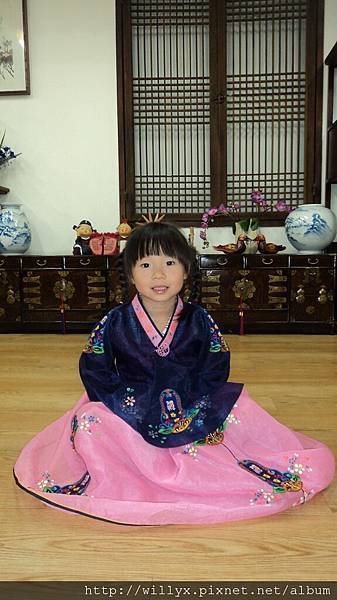 20110926-B泡菜體驗館03韓服寫真體驗.JPG