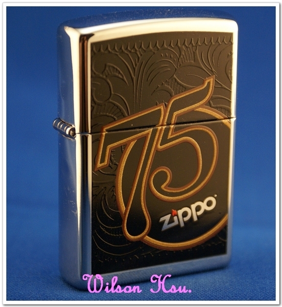 ZIPPO 與 PETERSON 合出的75週年菸斗禮盒組