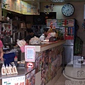 夏威姨速食店03店內一角.jpg