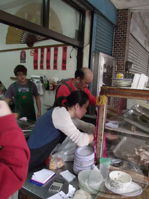 大溪老街-中正路(美食街)-達摩麵店2