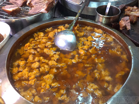 基隆夜市-22號蝦仁羹魯肉飯豬腳03