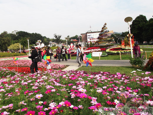 2014臺北花卉展25-圓山園區-賞花人們