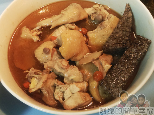 麻油雞麵線-市場小吃風味版15-麻油雞湯