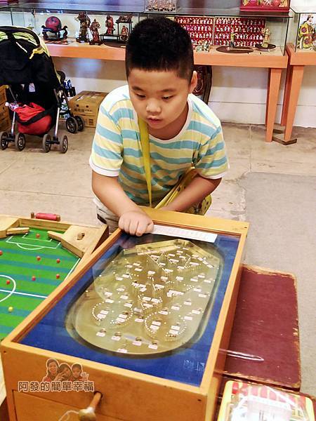 台灣玩具博物館16-玩具體驗區-彈珠檯