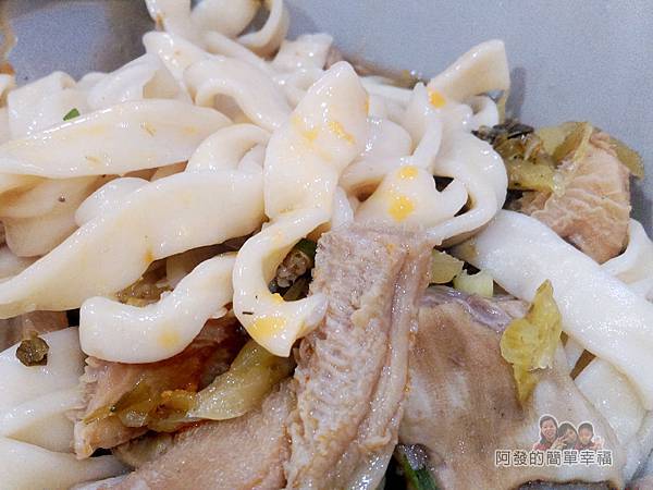 建宏牛肉麵20-牛雜麵麵條