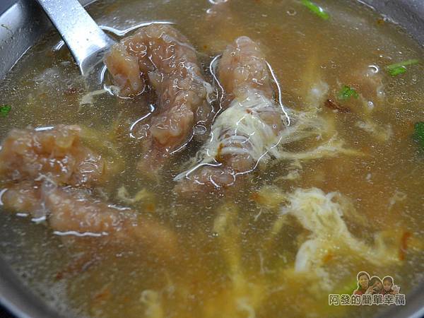 邱家油飯12-肉羹湯