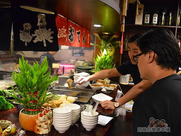 新宿食事處06-店長介紹關東煮食材