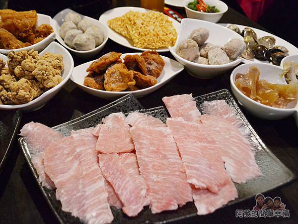 齊味麻辣鴛鴦火鍋25-松板豬肉