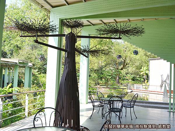 紙教堂34-飛行的大樹裝置藝術 紙教堂34-飛行的大樹裝置藝術