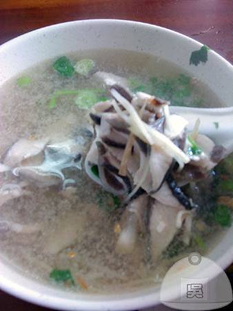 魯肉發-魚肉湯45元.jpg 魯肉發-魚肉湯45元.jpg
