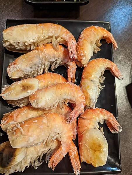 新北泰山美食推薦-集鮮城水產餐廳-海鮮熱炒/泰國蝦/超大空間