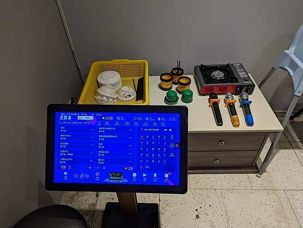 新北泰山美食推薦-集鮮城水產餐廳-海鮮熱炒/泰國蝦/超大空間