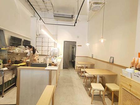 三重台北橋/菜寮美食推薦/湯米粉TOM FANS/#軟殼蟹海 三重台北橋/菜寮美食推薦/湯米粉TOM FANS/#軟殼蟹海