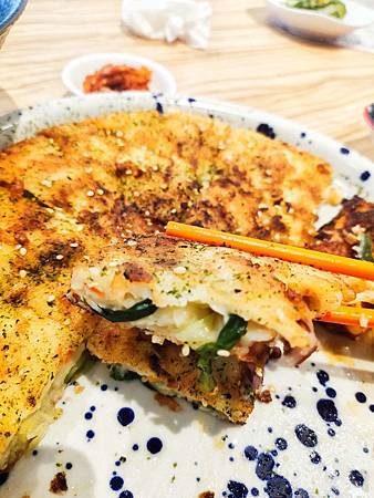 三重台北橋/菜寮美食推薦/湯米粉TOM FANS/#軟殼蟹海 三重台北橋/菜寮美食推薦/湯米粉TOM FANS/#軟殼蟹海