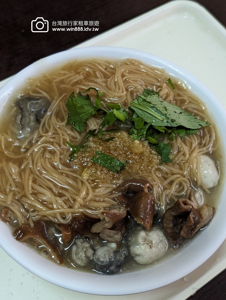 2023 1020 一路走走吃吃到台北。