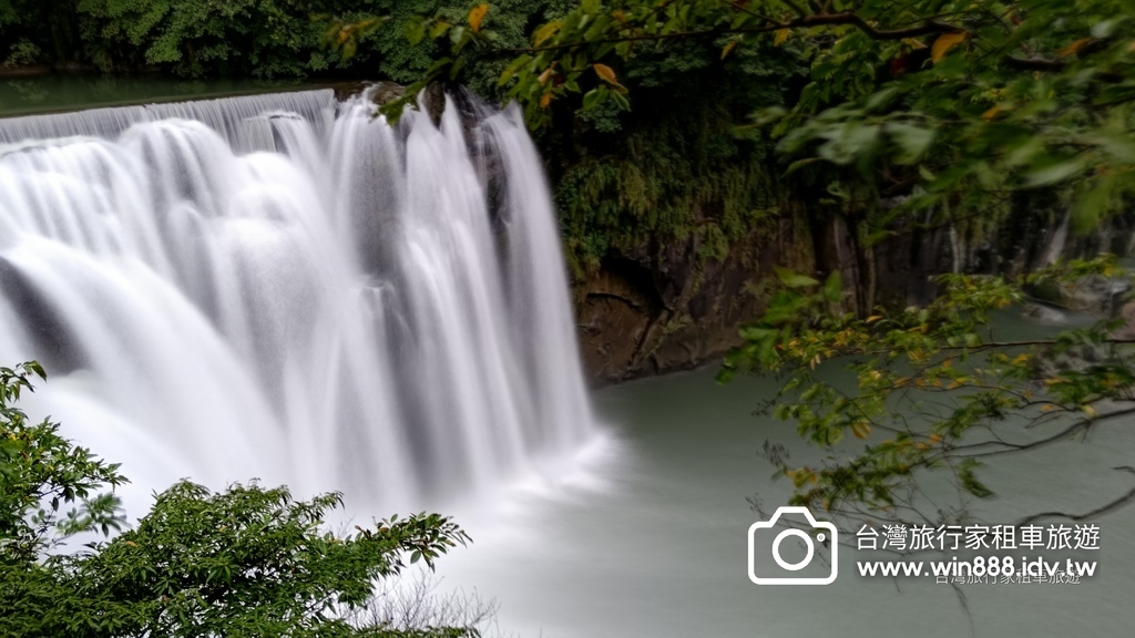 2023 1021 九份，金瓜石，90元海鮮粥，十分幸福。