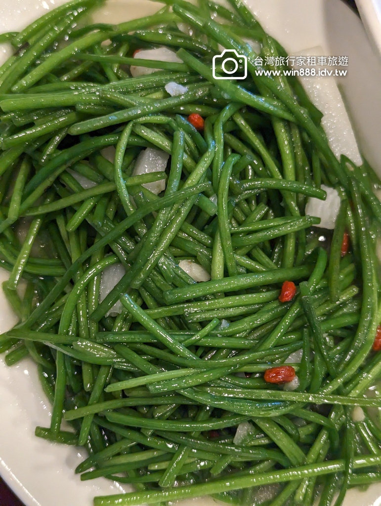 2023 1101享用独家推荐龙眼木烘烤瓮窑鸡加温泉蔬菜只要