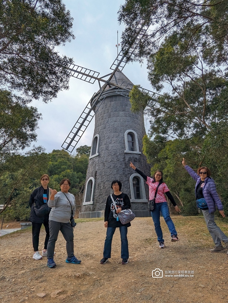 2024 0229 台北到宜蘭，走過懷舊小漁村，望著海享受鮮