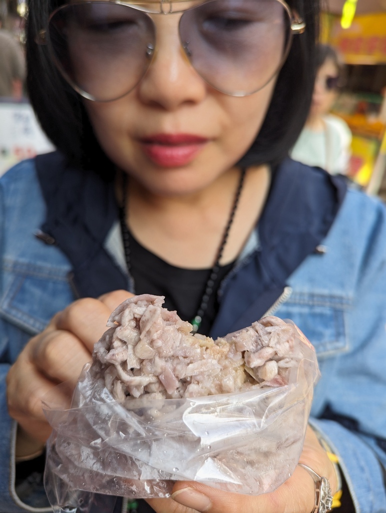 2024 0318 鹿港，彰化旅遊，參觀完玻璃媽祖廟，鹿港老