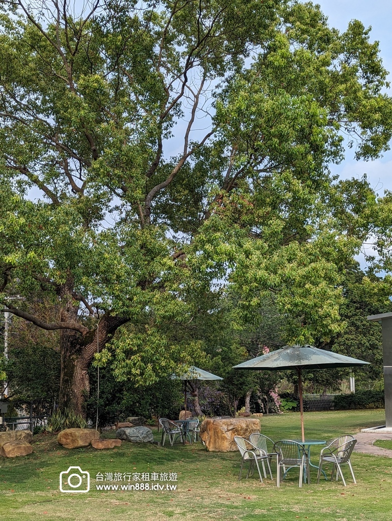 2024 0401 乘船遊湖，10元誠實咖啡，5星級廁所，雞