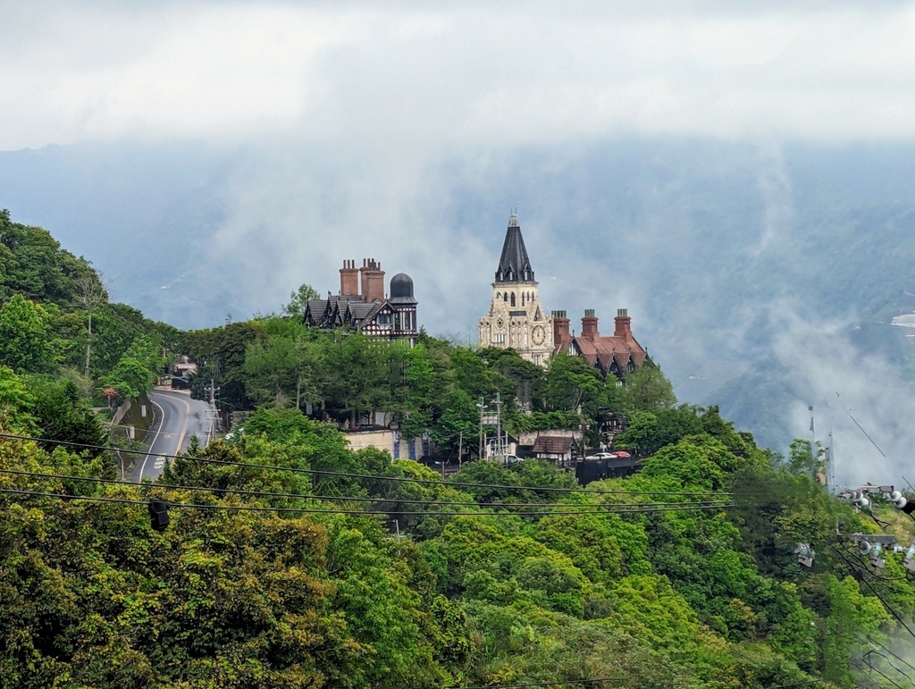 2024 0408 下著小雨的4月天，台中到清境遊，吃吃喝喝