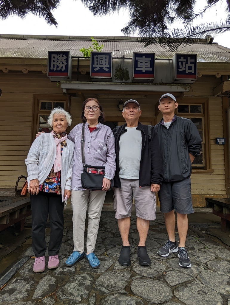 2024 0409 Billy父子台中到苗栗探訪親友，客家料