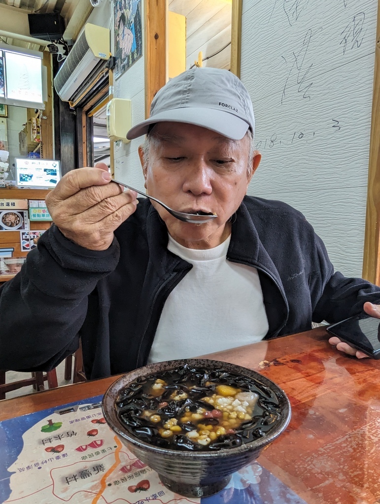 2024 0409 Billy父子台中到苗栗探訪親友，客家料