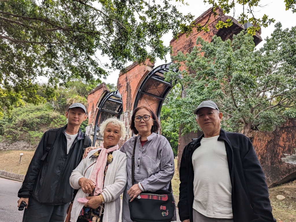 2024 0409 Billy父子台中到苗栗探訪親友，客家料