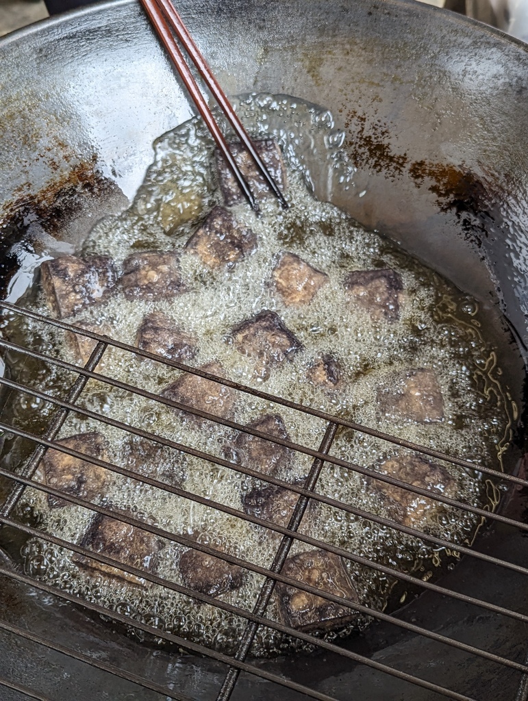 2024 0409 Billy父子台中到苗栗探訪親友，客家料