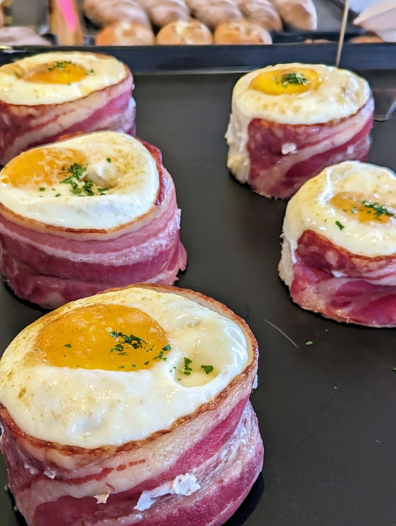 2024 0605 休假第3天整理清潔完車子，出門覓食，腦海