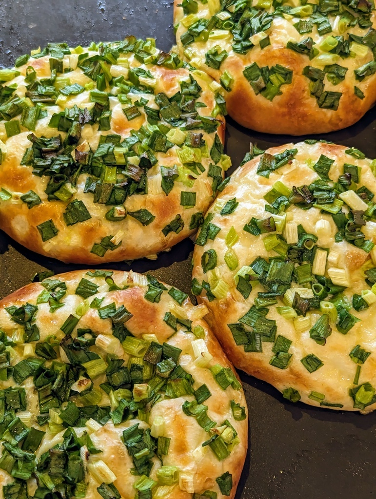 2024 0605 休假第3天整理清潔完車子，出門覓食，腦海