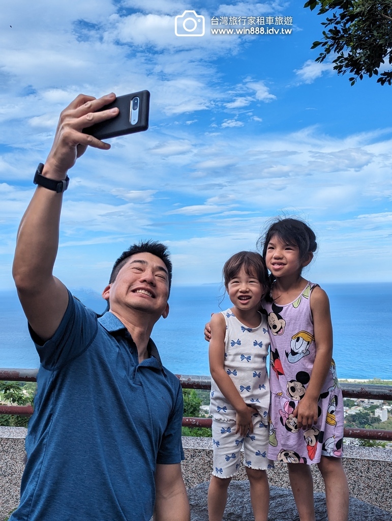 2024 0611 中午享用德式麵包+頂級橄欖油+薩米克醋，