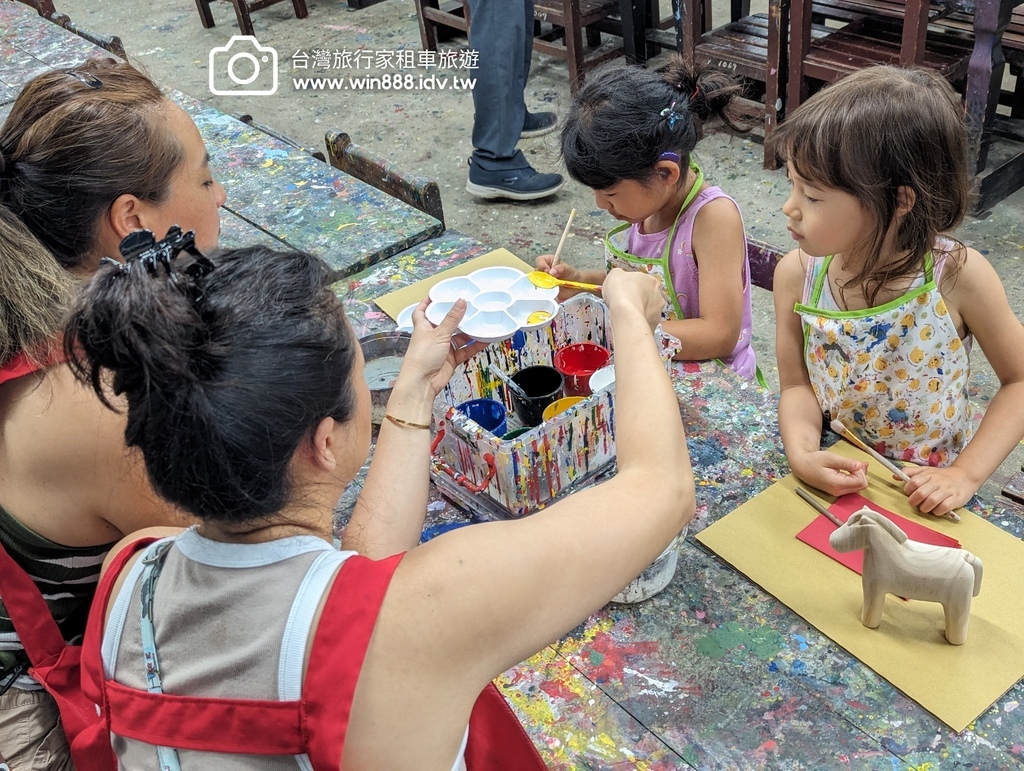 2024 0614 D7 台中-鴨箱寶彩繪-野柳地質公園。