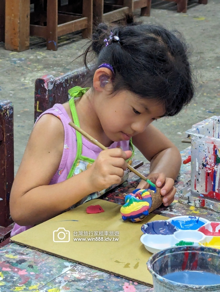 2024 0614 D7 台中-鴨箱寶彩繪-野柳地質公園。