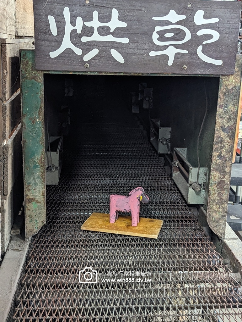 2024 0614 D7 台中-鴨箱寶彩繪-野柳地質公園。