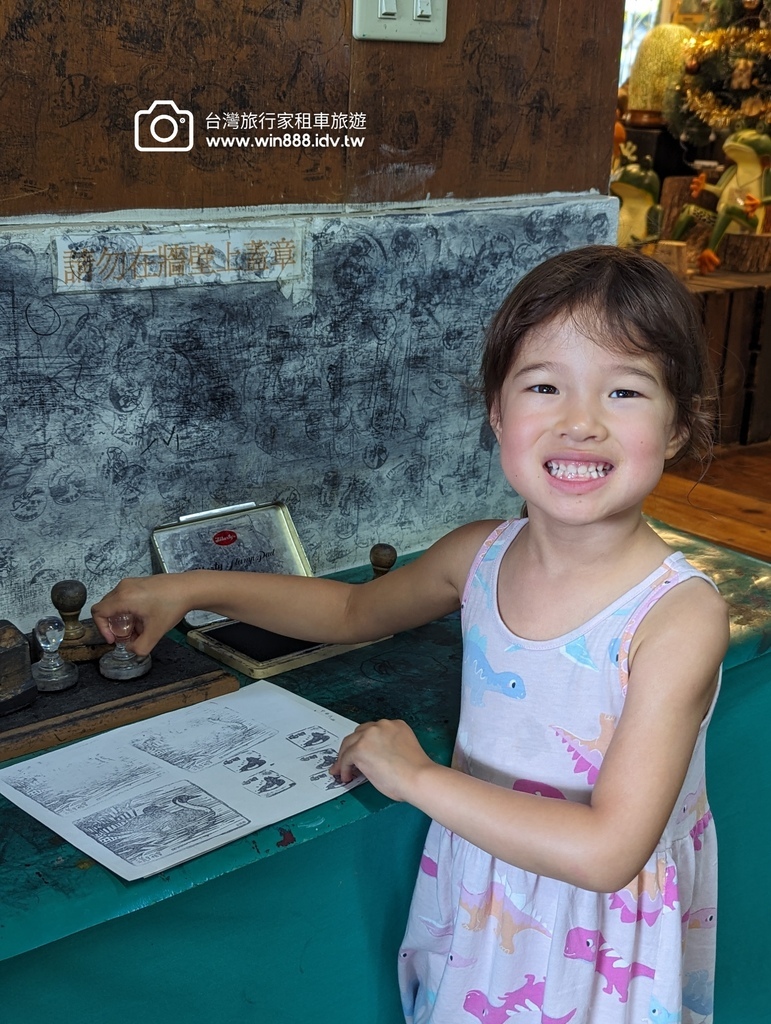 2024 0614 D7 台中-鴨箱寶彩繪-野柳地質公園。