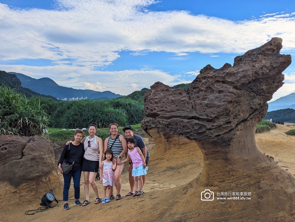 2024 0614 D7 台中-鴨箱寶彩繪-野柳地質公園。