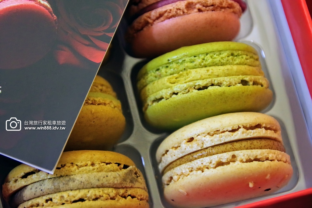 2024 1003 感謝老闆贈送台中甜品，颱風天休息兩天，跟