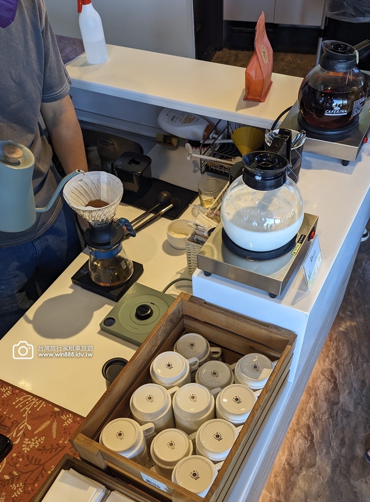 2024 1006 日落.觀星.朝陽，在玻璃屋內享用民宿老闆