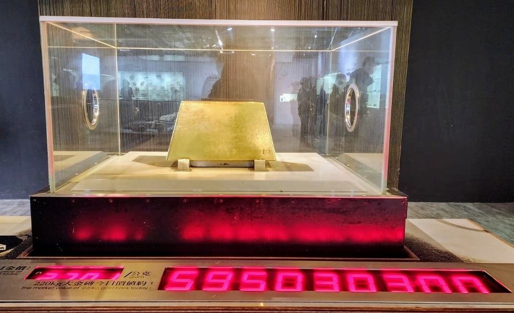 2024 1116 €mZk!e參加台灣旅行家，九份，黃金瀑