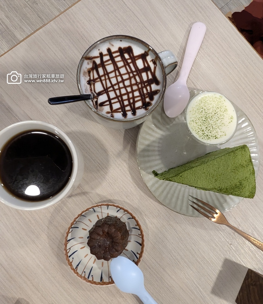 2025 0316 走著走著來到這家手做千層蛋糕，抹茶口味加