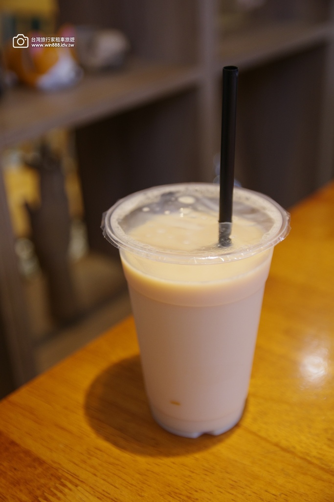 2025 0412 台中早點,碳烤吐司里肌肉。 芋泥沙拉 2025 0412 台中早點,碳烤吐司里肌肉。 芋泥沙拉